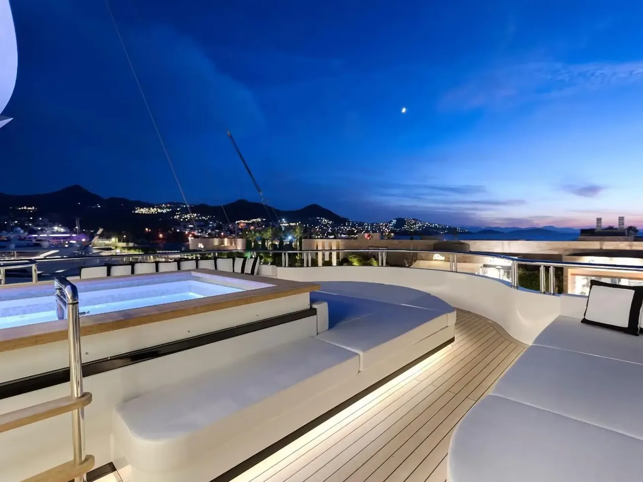 Thumbnail von Cmb Yachts 47 M