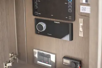 Thumbnail von Sealine C335 Available Now