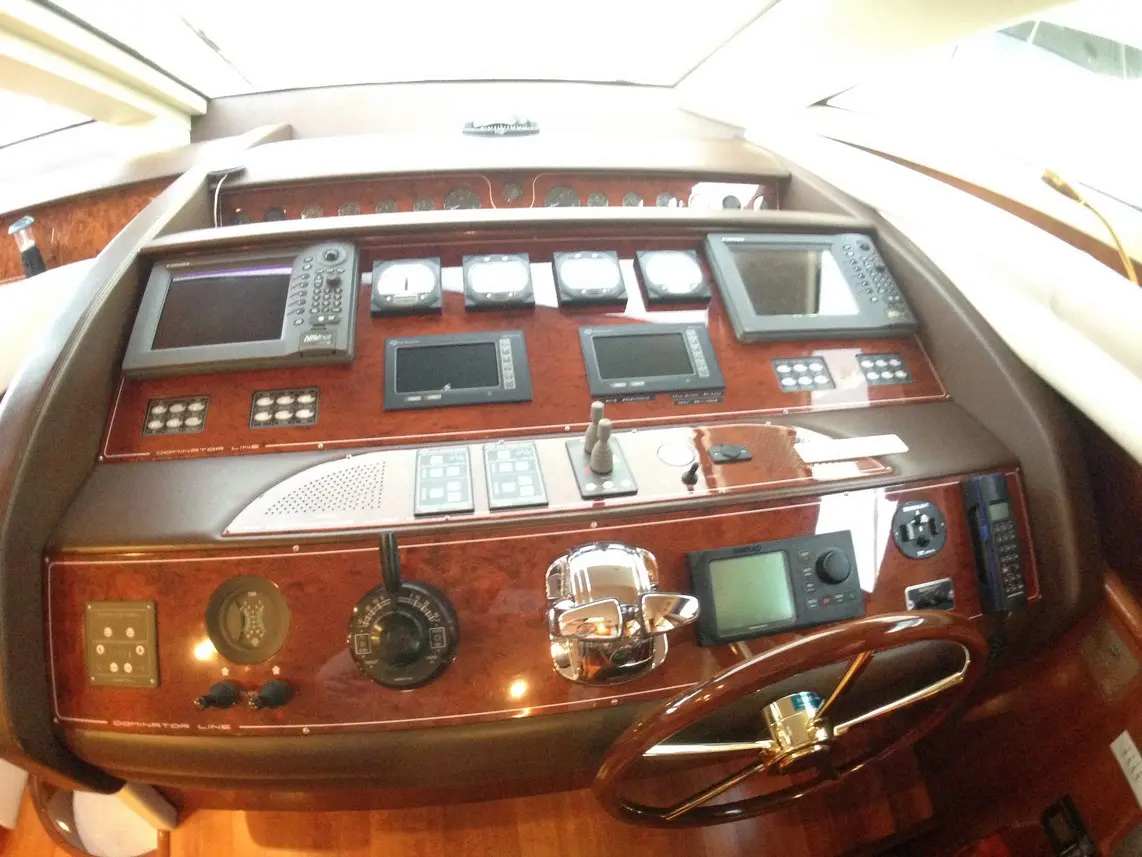 Thumbnail von Dominator 68