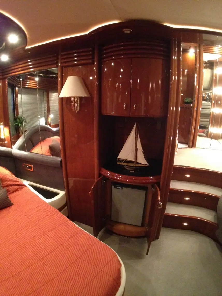 Thumbnail von Dominator 68