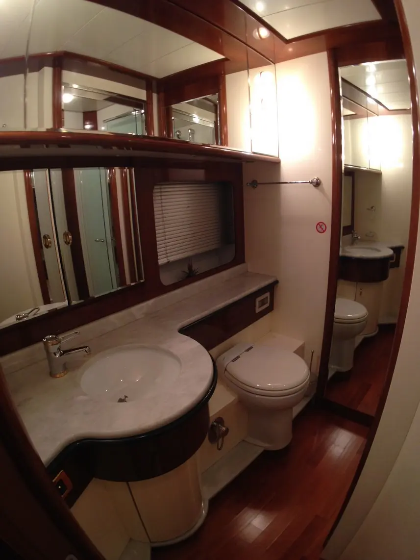 Thumbnail von Dominator 68