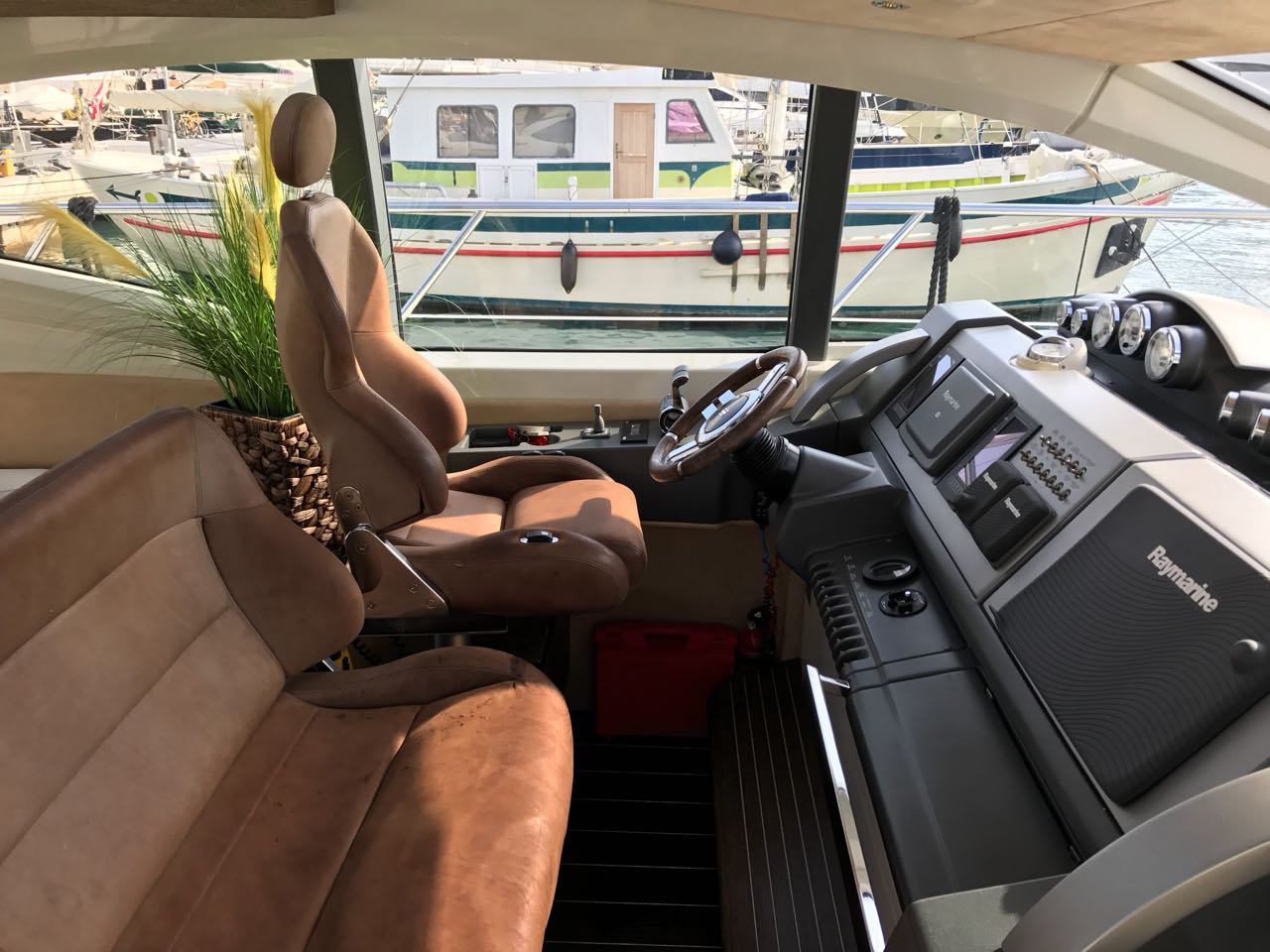 Thumbnail von アジマット 68 S