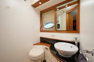 Thumbnail von Pershing 50