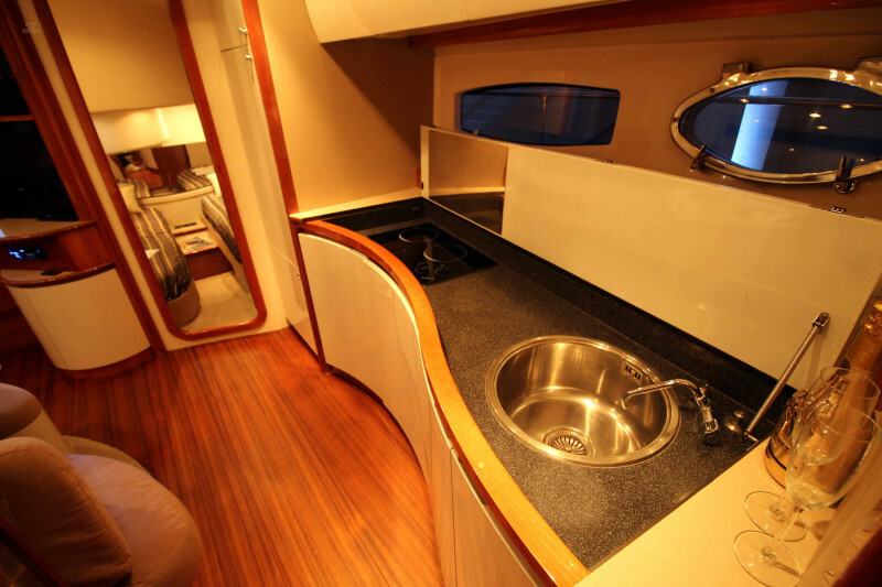 Thumbnail von Pershing 43 HT