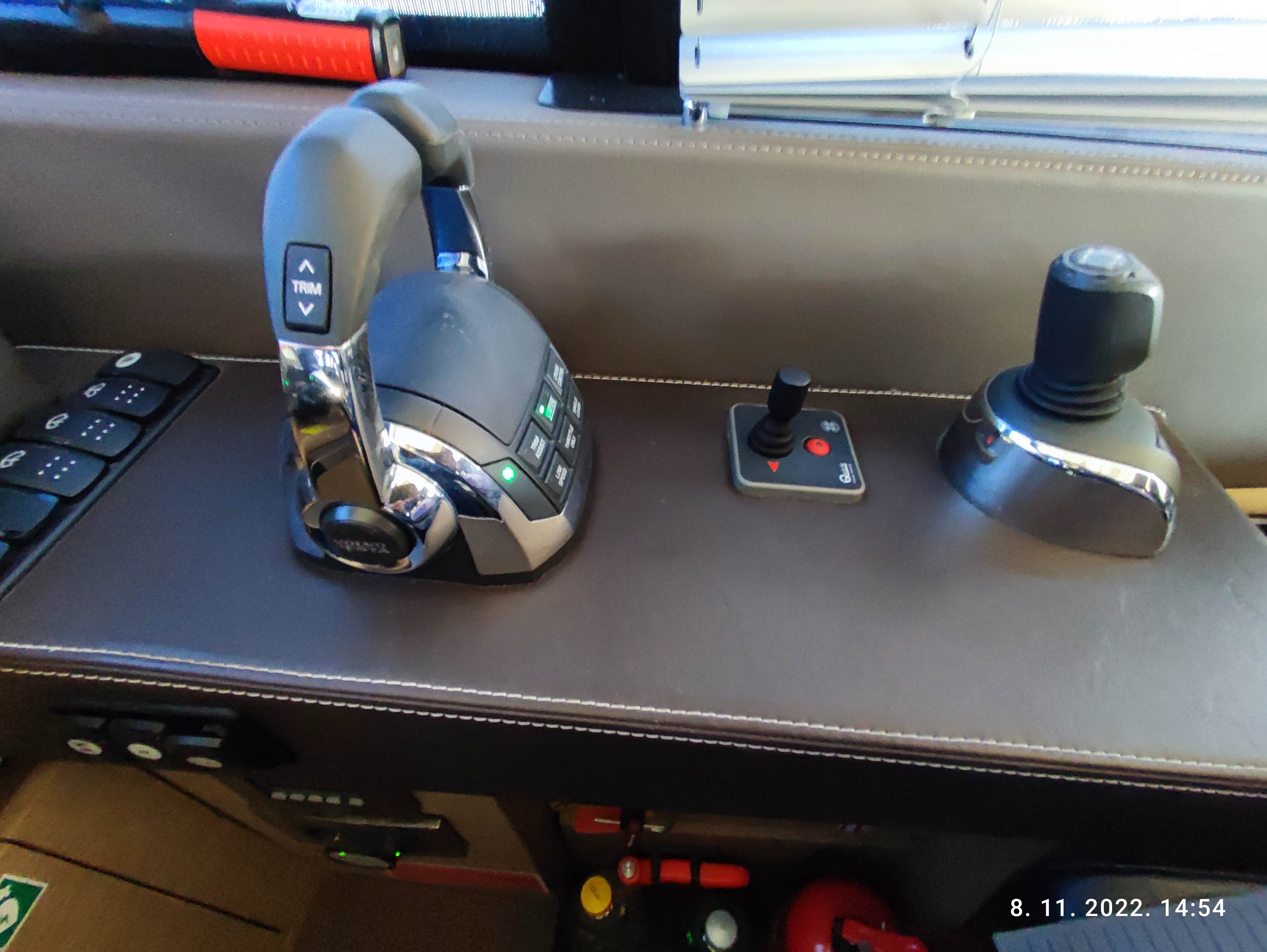 Thumbnail von Jeanneau Prestige 630