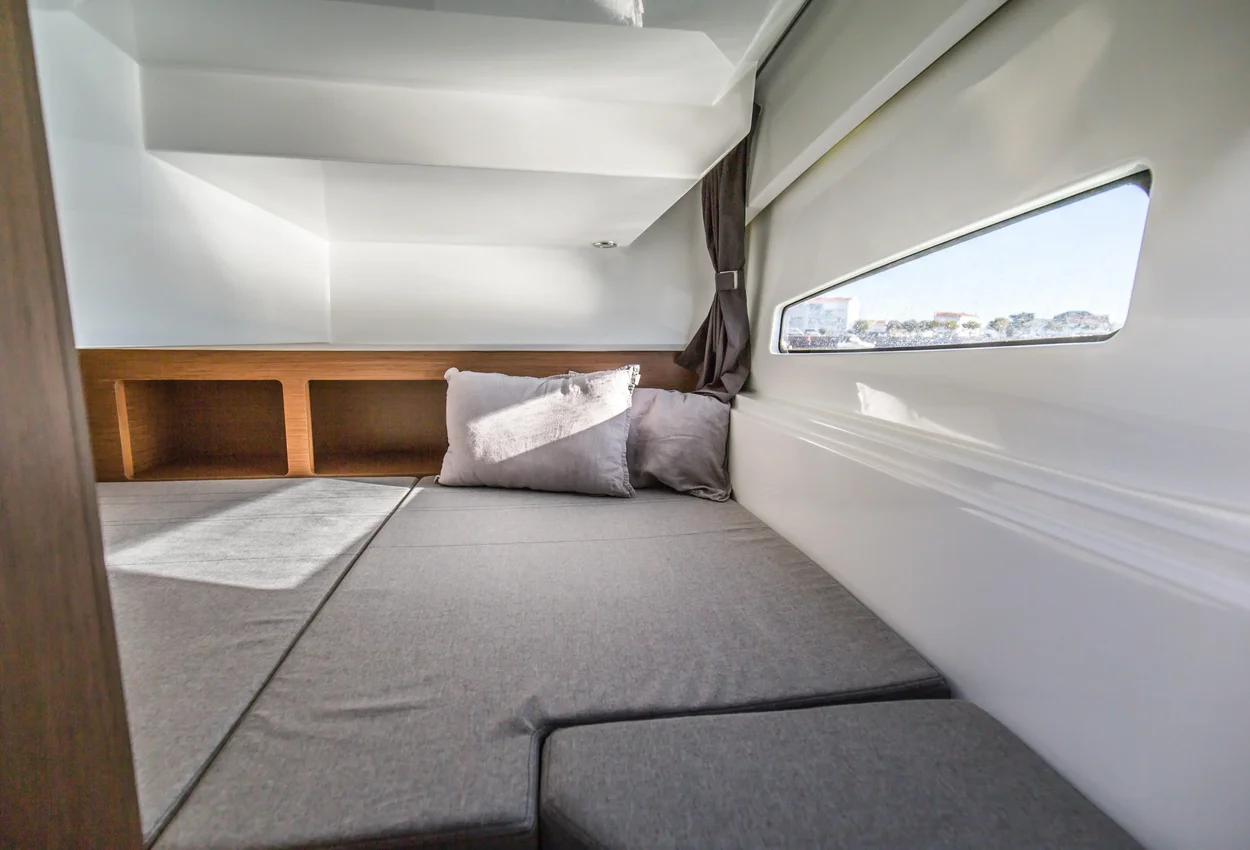 Thumbnail von Beneteau Antares 9