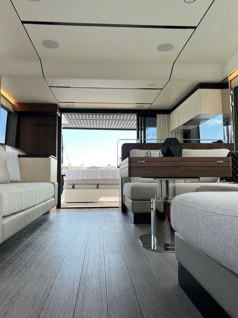 Thumbnail von Astondoa As5 Christa Lee