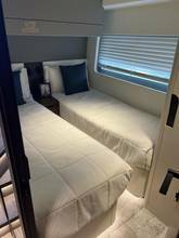 Thumbnail von Astondoa As5 Christa Lee