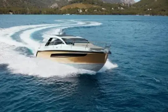 Sealine S335 New Build to Specification