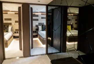 Thumbnail von Majesty 100