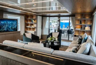 Thumbnail von Majesty 100