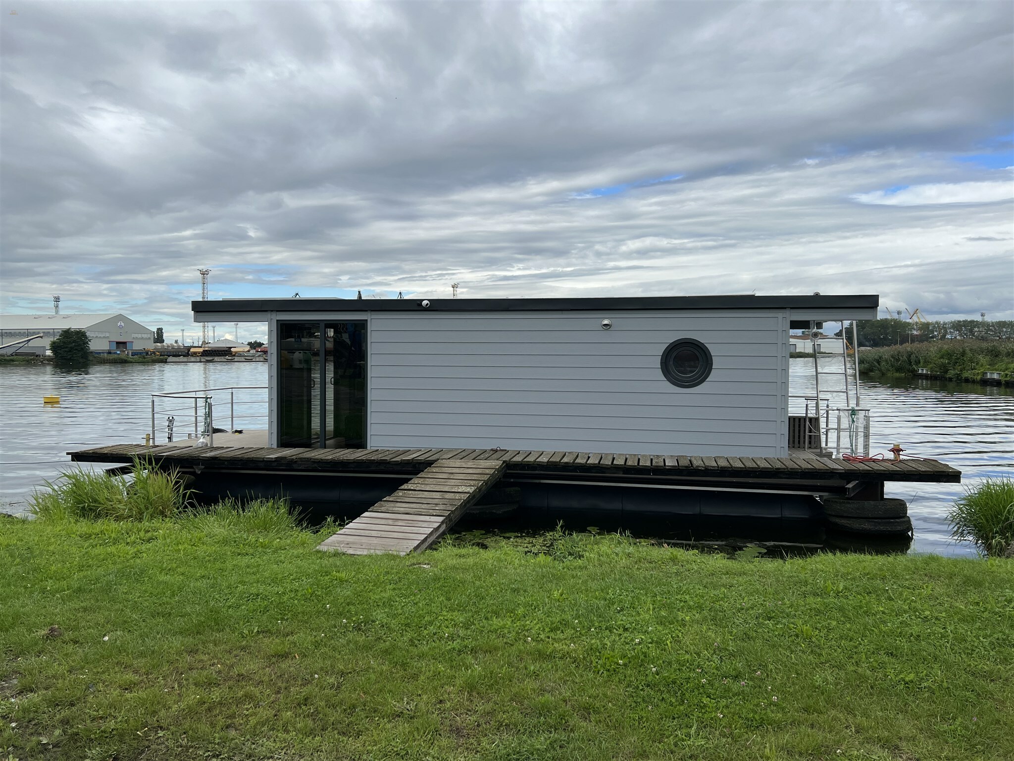 Thumbnail von Aqua-House Houseboat Harmonia 340L