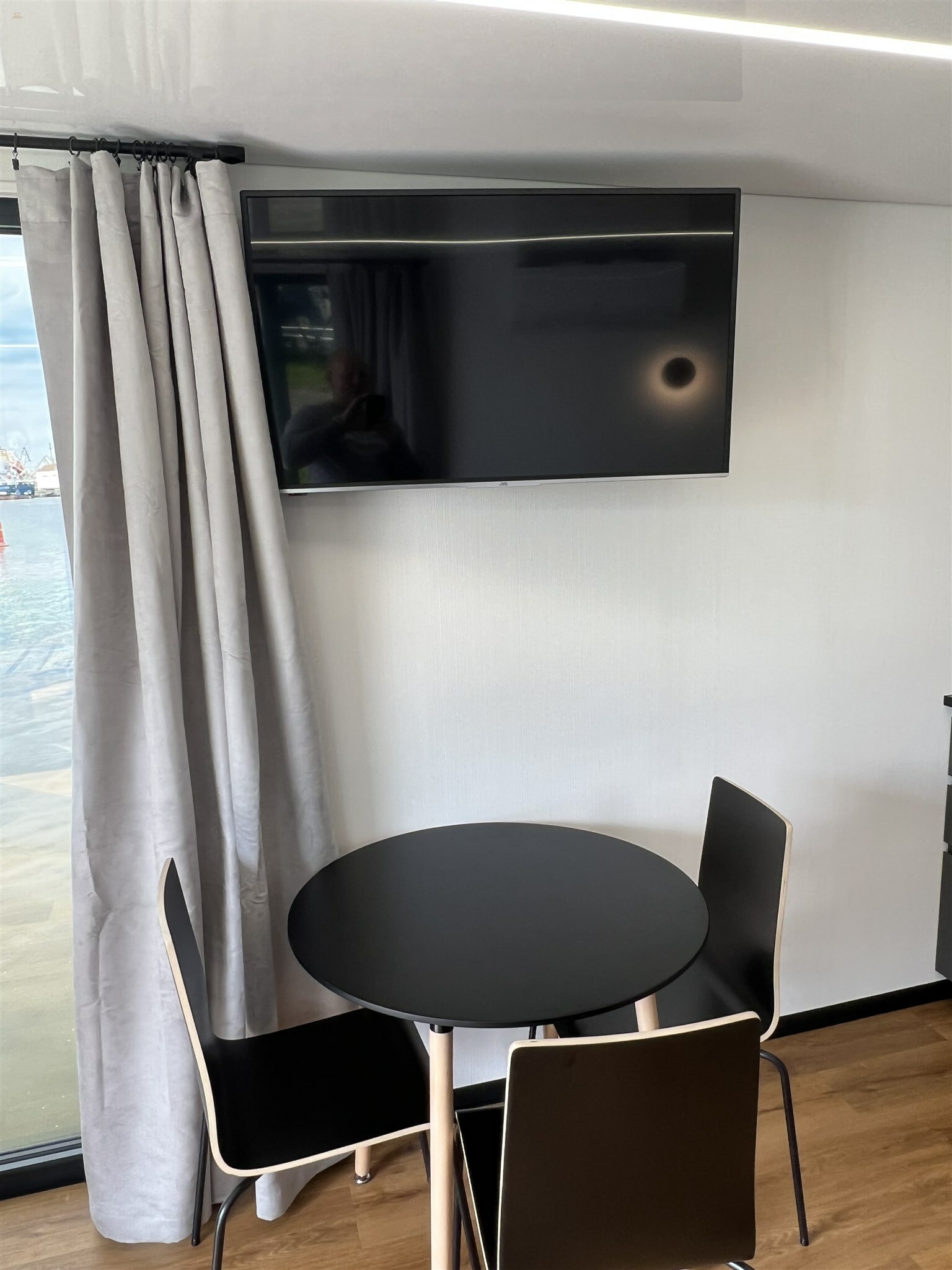 Thumbnail von Aqua-House Houseboat Harmonia 340L