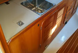 Thumbnail von Hinckley Picnic Boat 36 Allegro