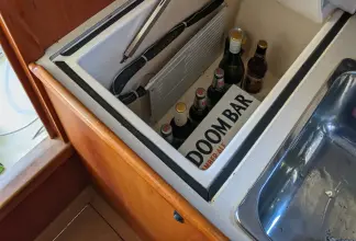 Thumbnail von Hinckley Picnic Boat 36 Allegro