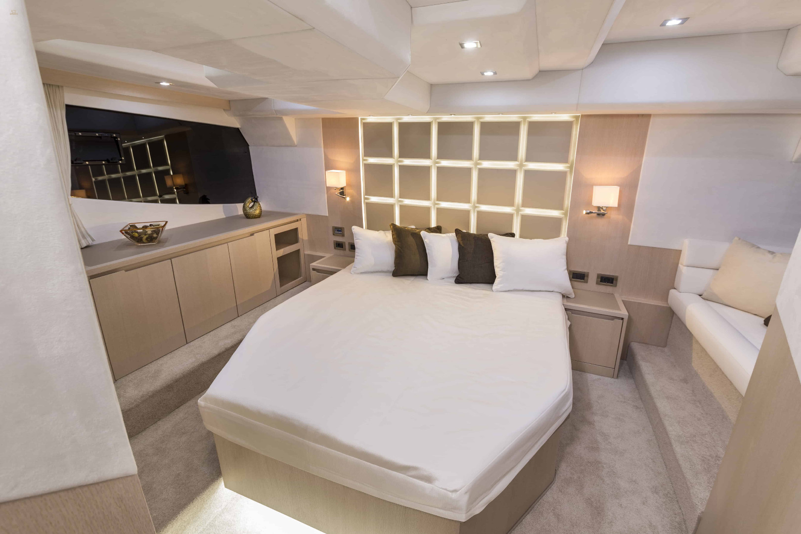 Thumbnail von Galeon 460 Fly