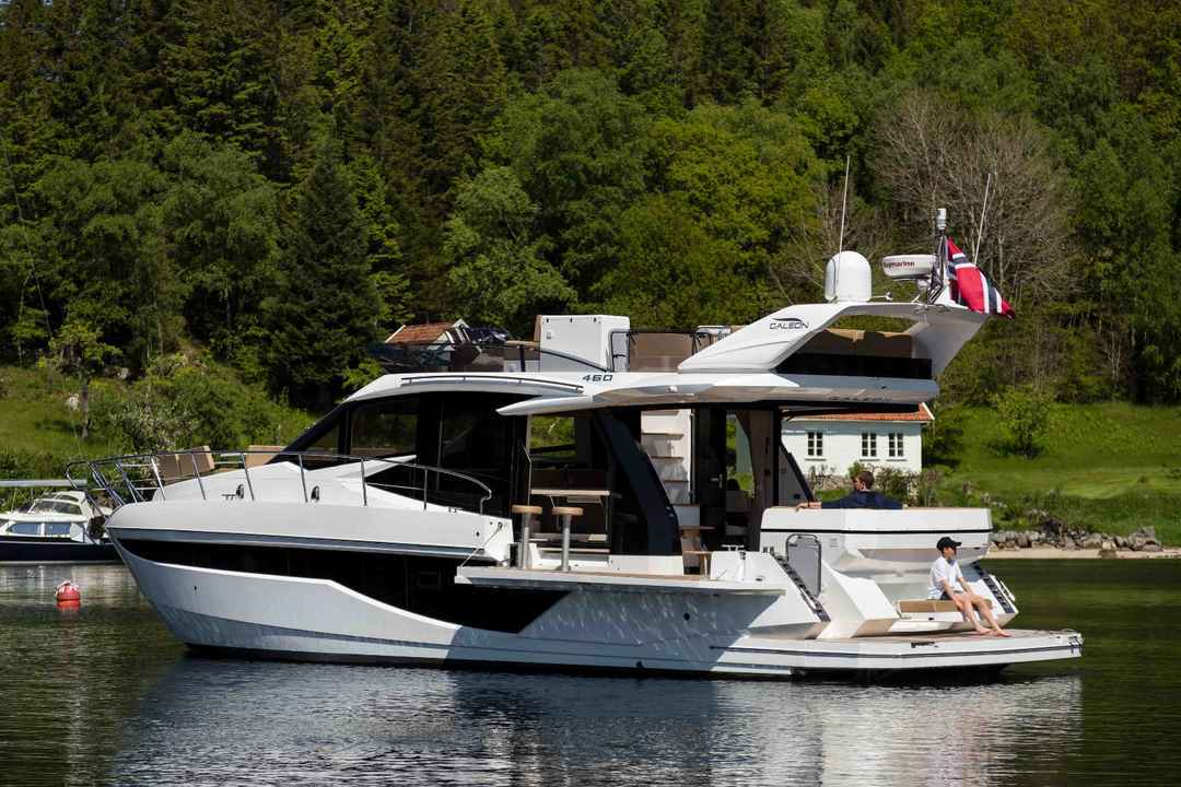 Galeon 460 Fly