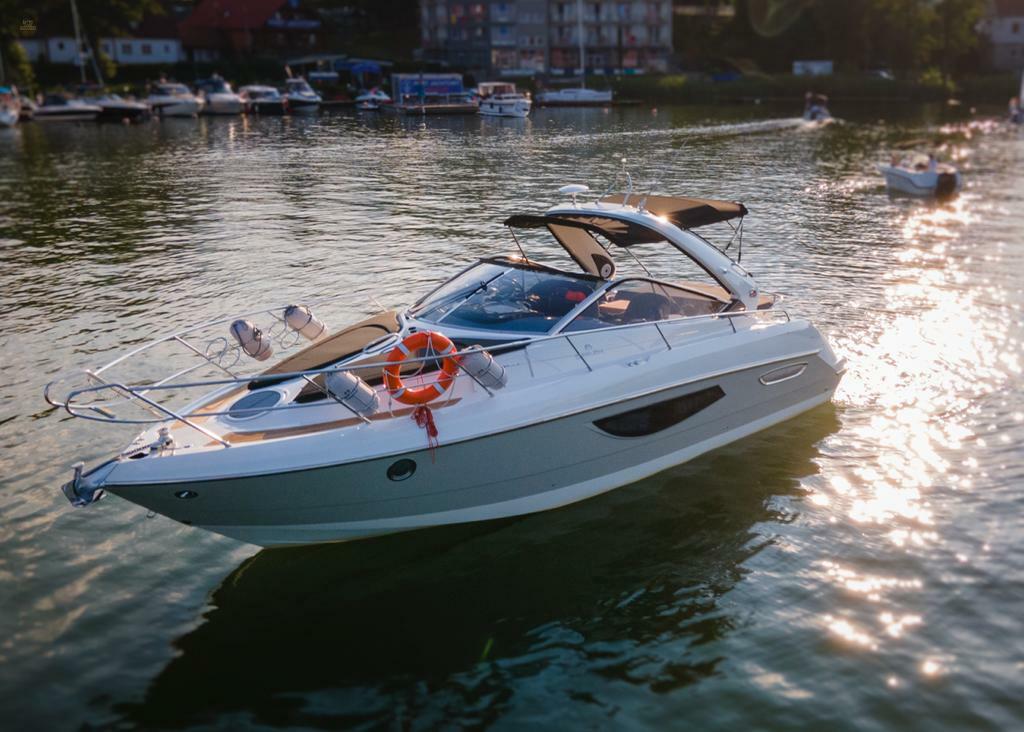 Cranchi Endurance 33