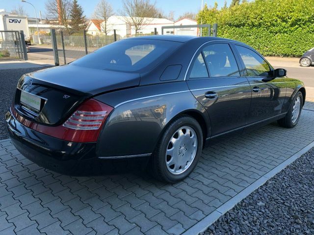 car-15004-MAYBACH_57__Grau_schwarz_Metallic_6.jpg