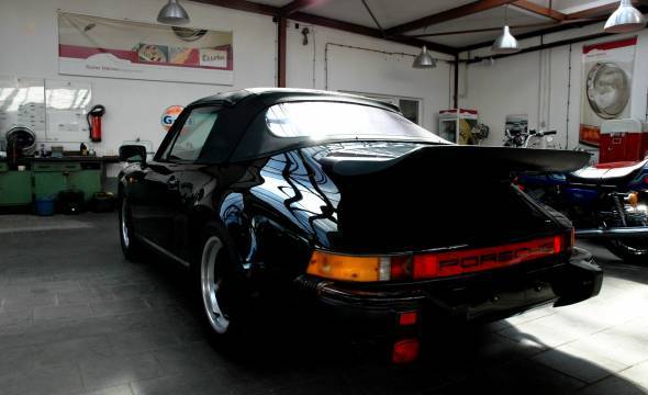 car-19804-911Carrera86cab004.JPG