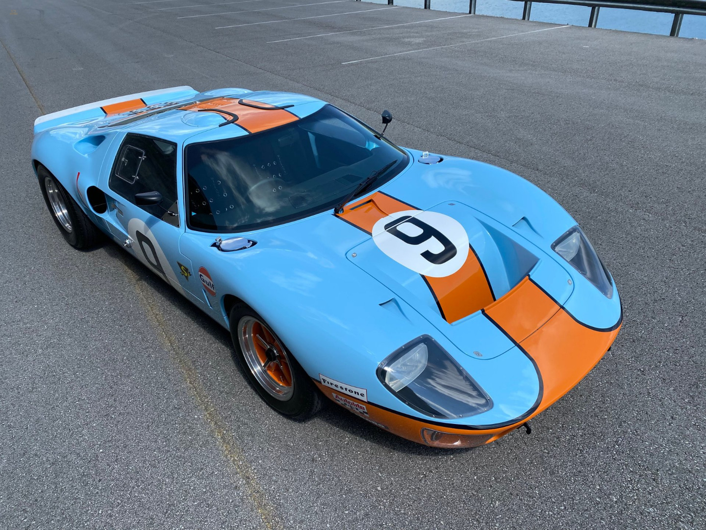 car-20462-1966-ford-gt40-mki18.jpeg