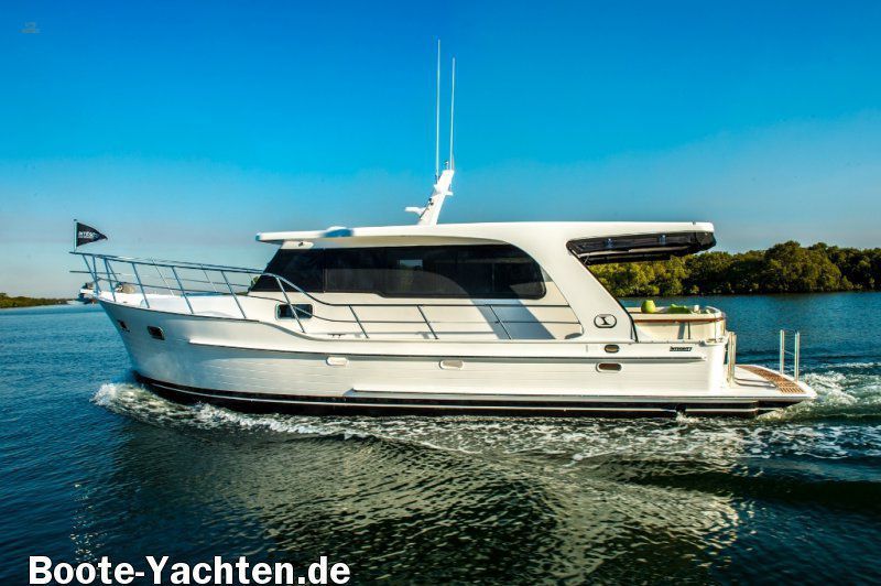 yachts-529-integrity-440-sedan-huge-084951f80a038d22.jpg