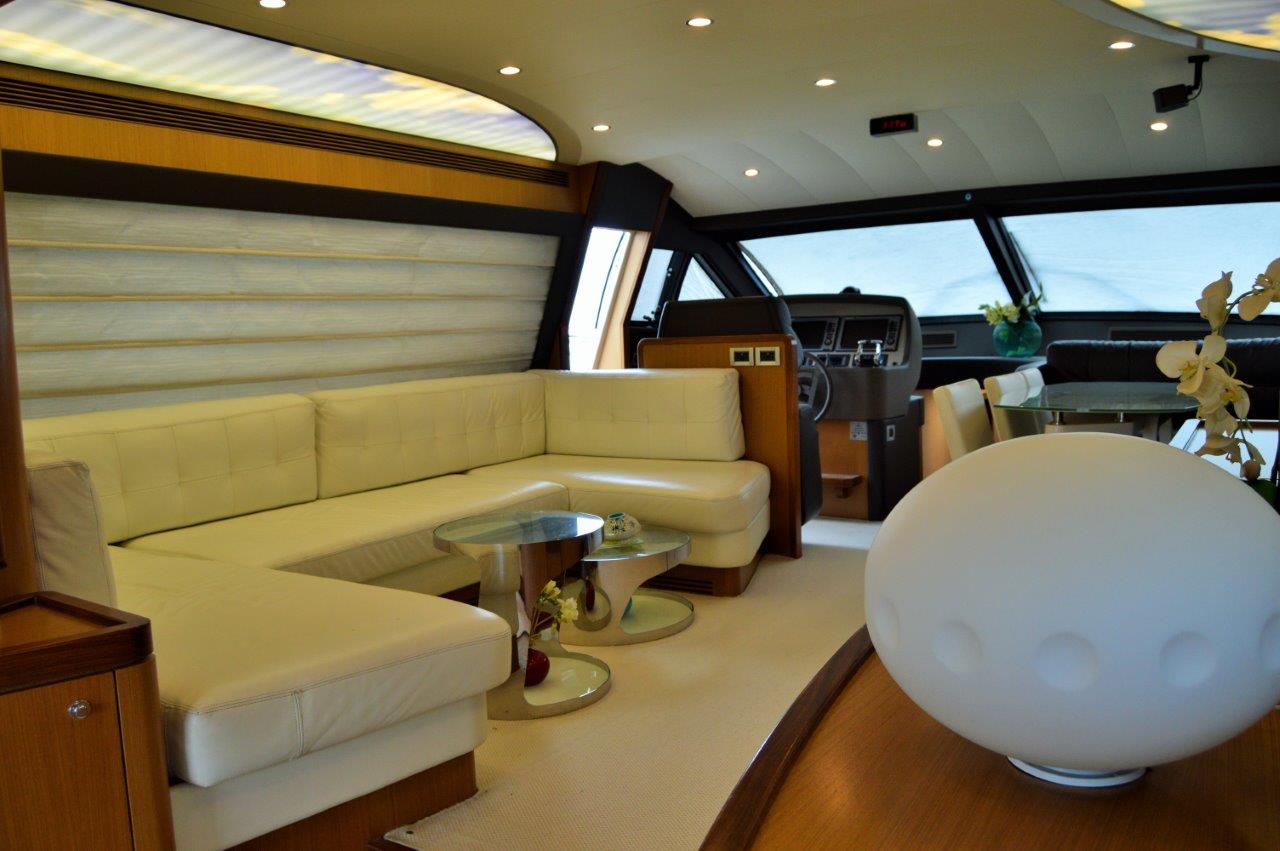 yachts-603-a9d6d61f-e62e-4e26-b9e4-b8034337cc1a.jpg