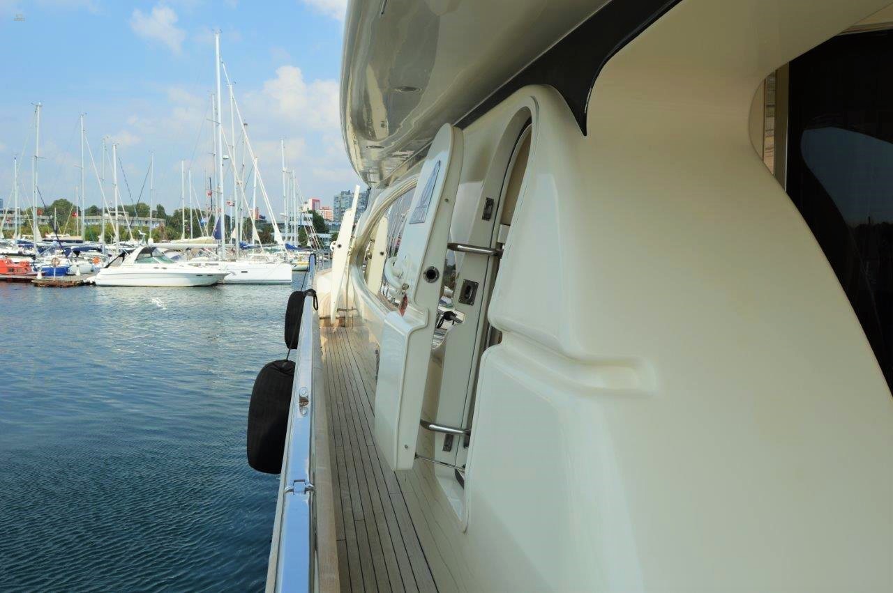 yachts-604-b2301bf2-78a2-4164-be7b-bd09ec6acfcd.jpg