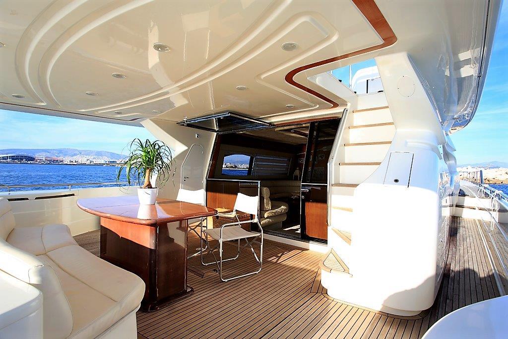 yachts-619-6acdac45-ce32-4c2b-a721-b8cc8eddf680.jpg