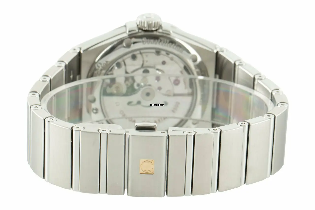 watches-319260-27289189-82ht0m1gfv7lfavuf5cr16y1-ExtraLarge.webp