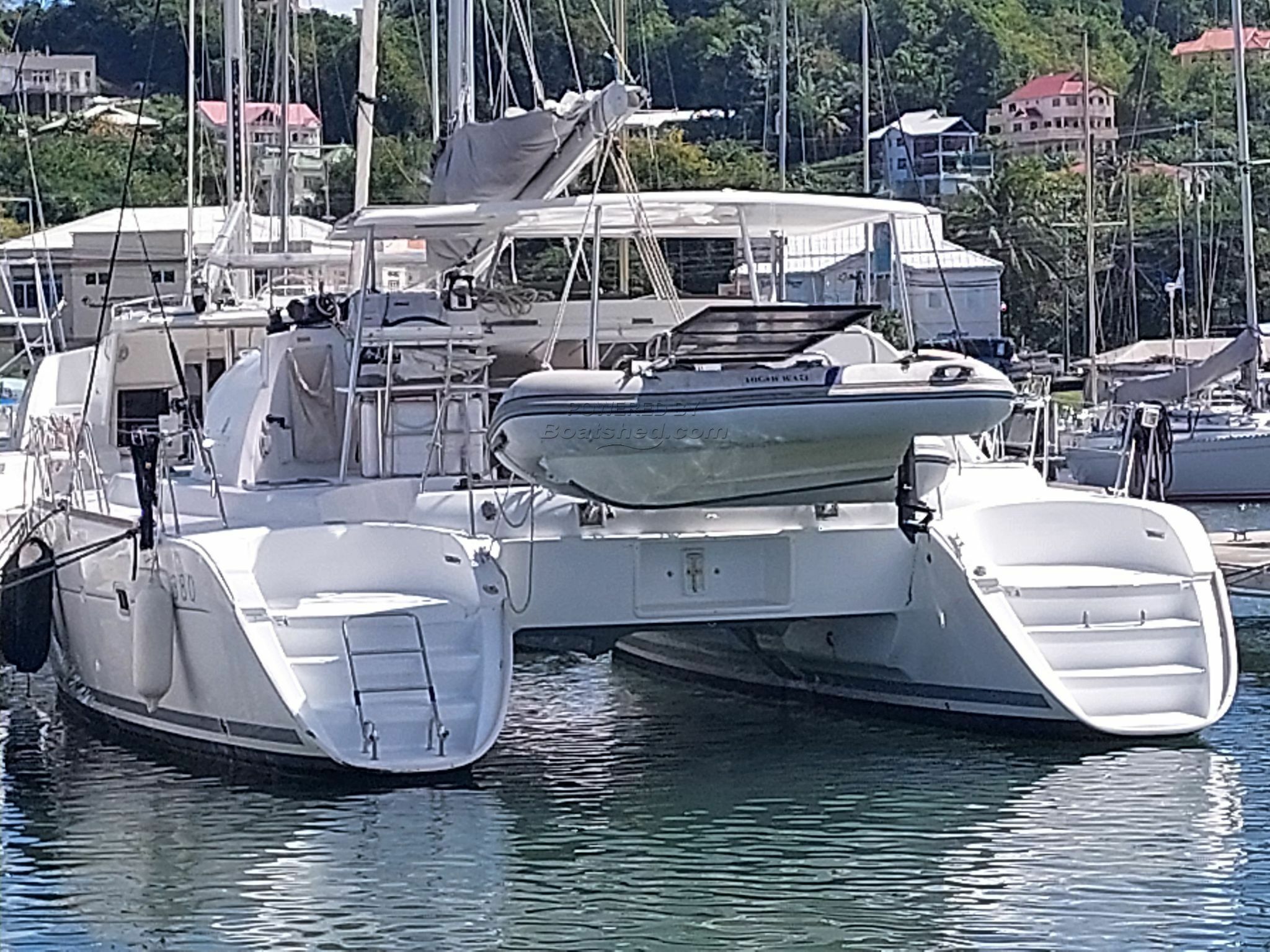 Lagoon 380 - Stern