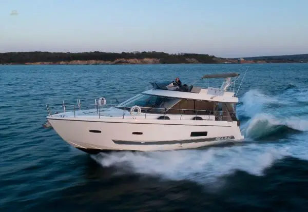 Sealine F42