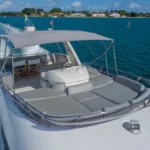 Flybridge - Expansive Sun Pad Forward