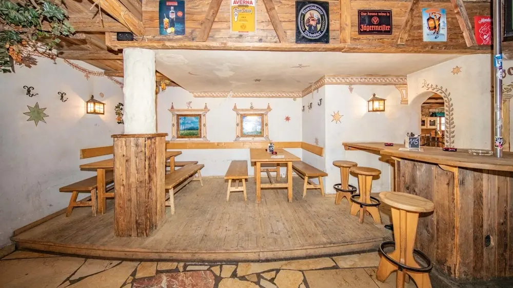 KITZIMMO-Restaurant-Bar-direkt am Lift in Brixen.