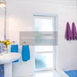 Badezimmer blau