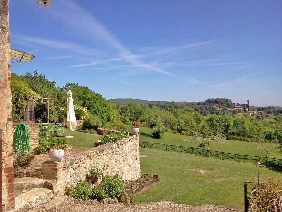 RIF 2571 Terrasse mit Panoramablick