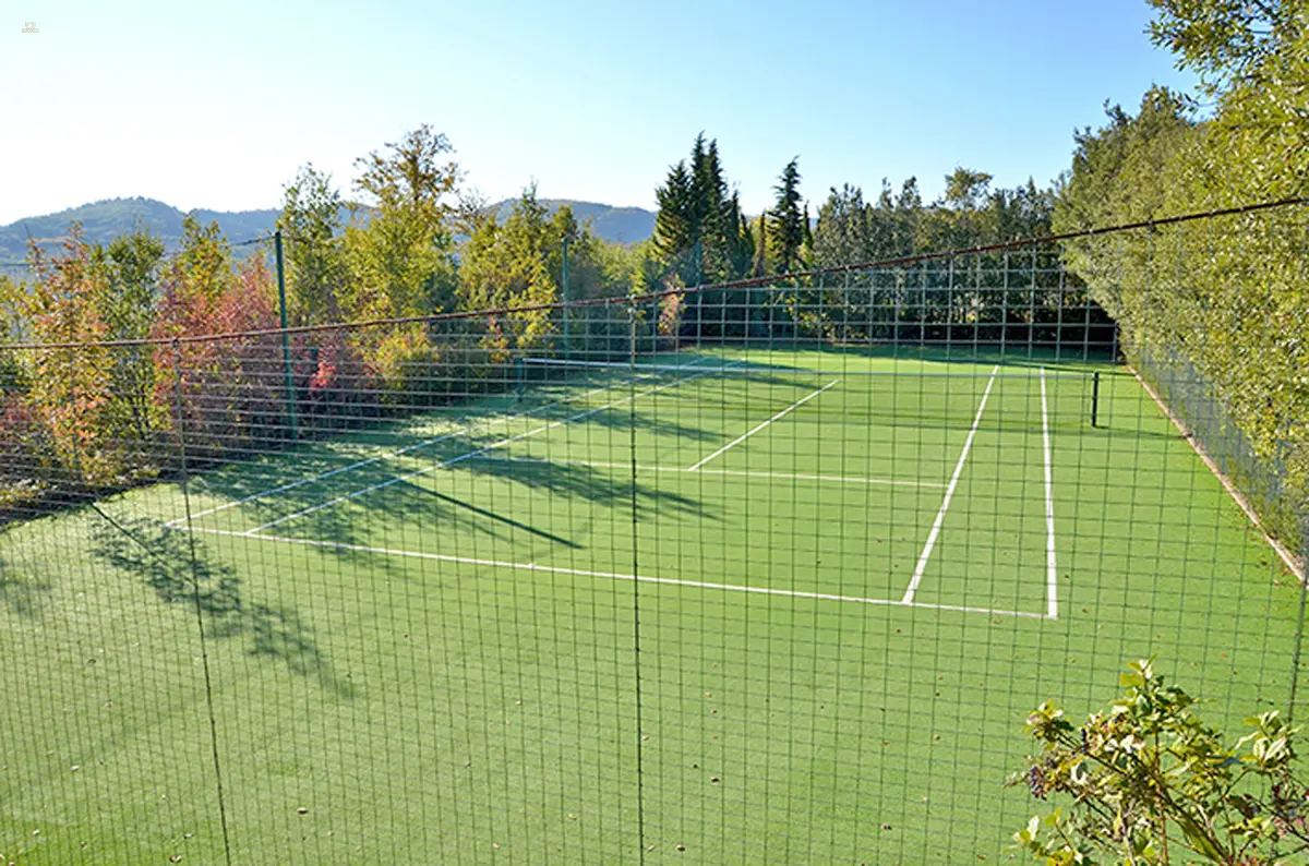 RIF 2540 Tenniscourt