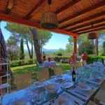 RIF 2761 Terrasse mit Blick in Garten