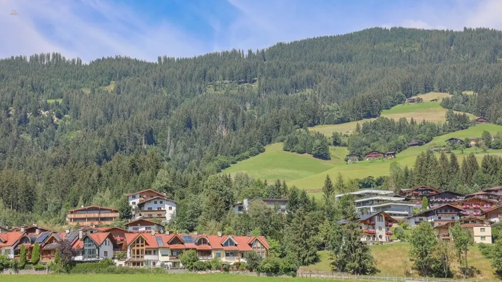 KITZIMMO-exklusives Haus in sonniger Aussichtslage in Kirchberg.