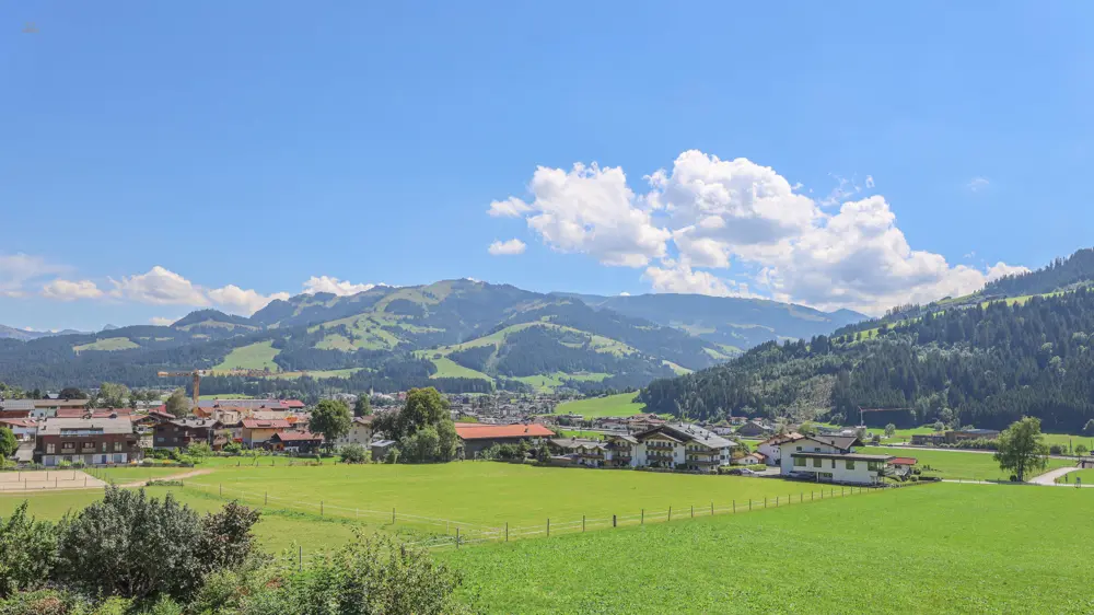 KITZIMMO-exklusives Haus in sonniger Aussichtslage in Kirchberg.