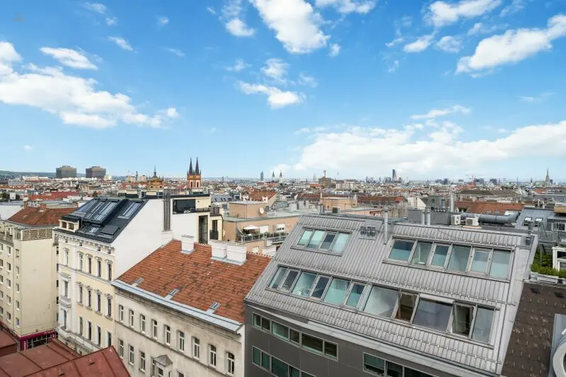 Großzügige 3-Zimmer Maisonette-Wohnung mit Terrasse im Herzen von Neubau!