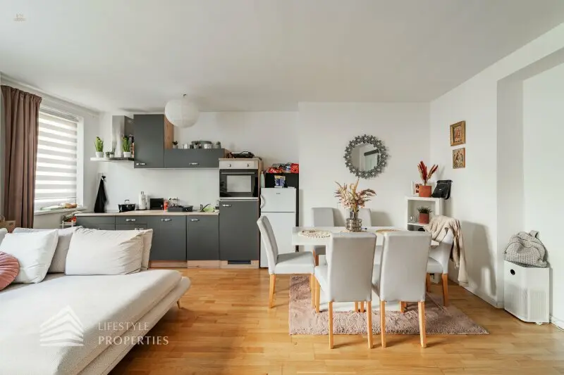 Lichtdurchflutete 2-Zimmer Wohnung, Nähe Floridsdorfer Bahnhof by Lifestyle Properties, Stock-im-Eisen-Platz 3