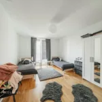 Lichtdurchflutete 2-Zimmer Wohnung, Nähe Floridsdorfer Bahnhof by Lifestyle Properties, Stock-im-Eisen-Platz 3