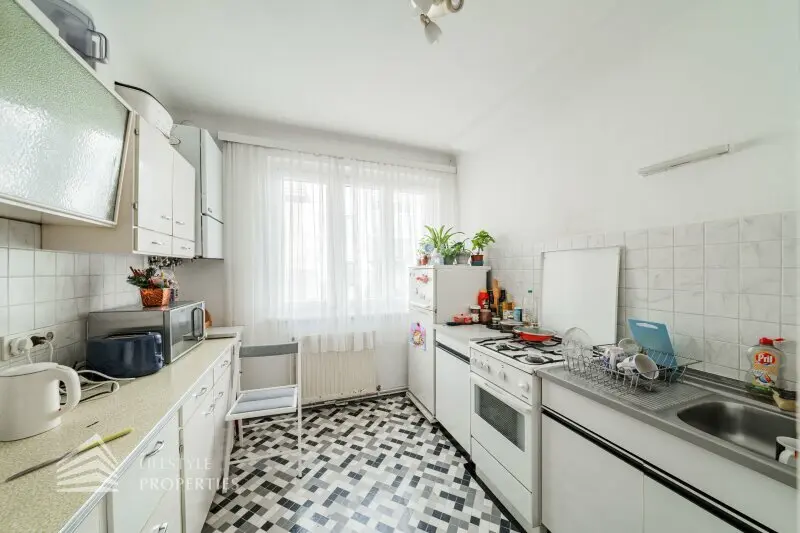 properties-28410-4qv06ZjelyhAY4Igry1DBi.webp