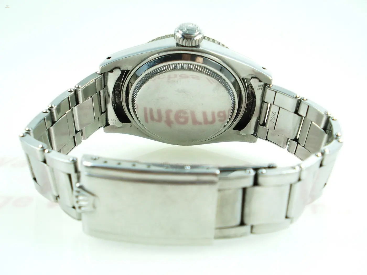 watches-112007-004.webp