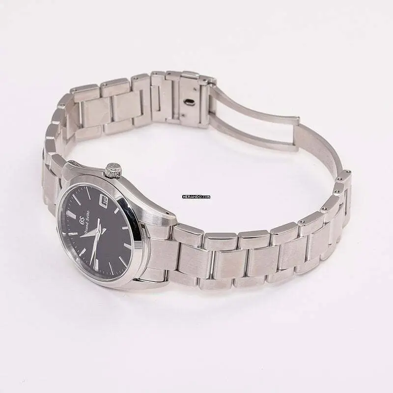 watches-115508-9429559-k5hx7bt9ztyrcvl6rjv5q42o-ExtraLarge.webp