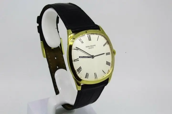 watches-153414-11058107b_xxl_v1556276815905.webp