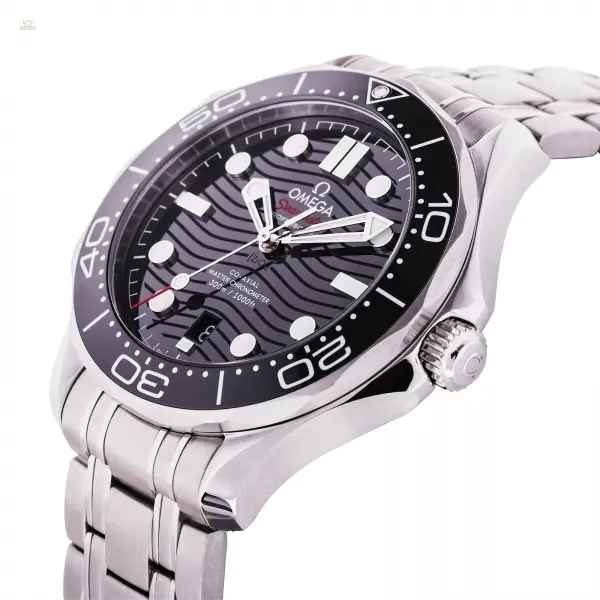 watches-179664-Omega_Seamaster_Diver_41_Seitenansicht_Krone.webp