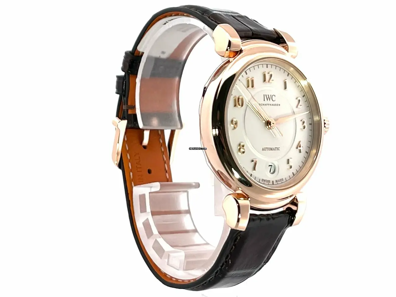 watches-192022-14595206-ri7stmpizq4ioshe17btlans-ExtraLarge.webp