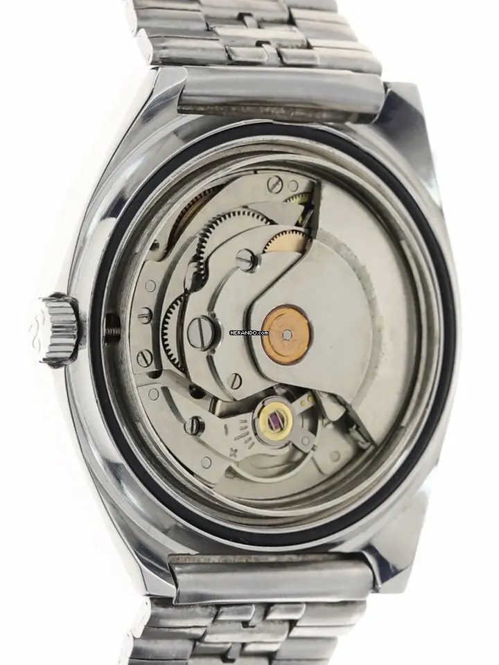 watches-206000-15687101-tea33v5ge91lgv335ire70by-ExtraLarge.webp